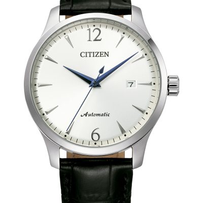 Relógio de pulso Citizen prateado com bracelete preta em couro