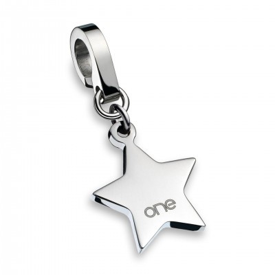 Pendente estrela metálico prateado com gravura 'one'