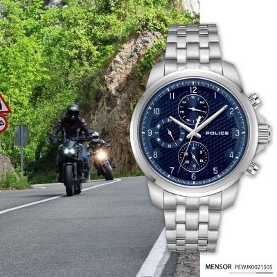 Relógio POLICE de mostrador azul com bracelete metálica prateada e motos numa estrada