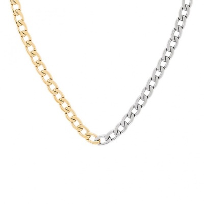 Colar corrente elos grossos dourado e prateado sobre fundo branco