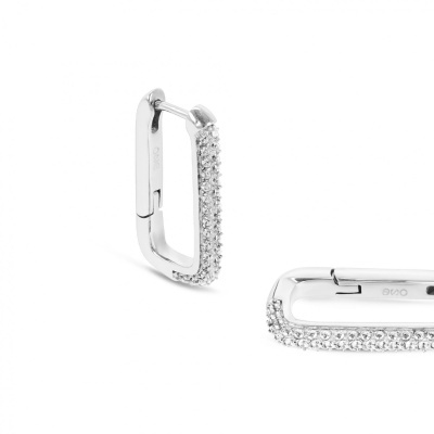 Brincos quadrados prateados com pedras brilhantes