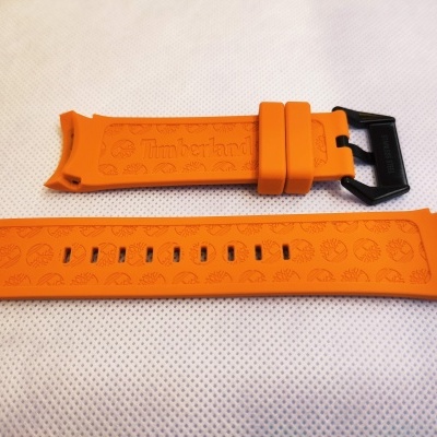 Correia de silicone laranja para relógio com padrão de folhas e fivela preta