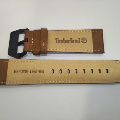 Correia castanha para relógio em pele genuína com fivela preta e texto Timberland