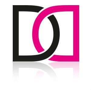 Logótipo geométrico em preto e rosa com reflexo