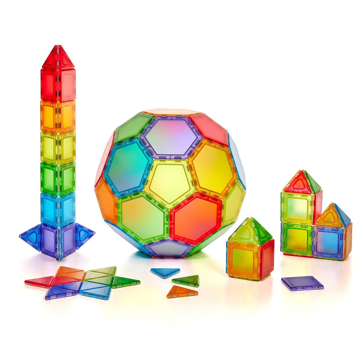 Conjunto Essencial Translucent Solid Magnetic Polydron Conjunto colorido de blocos magnéticos translúcidos formando várias figuras geométricas