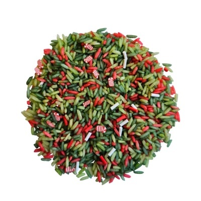 Mistura de arroz colorido redonda com fundo branco