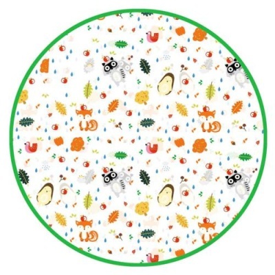 tecido infantil com padrão de animais coloridos em fundo branco