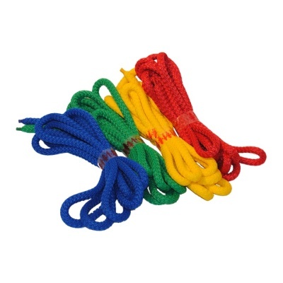Cordas trançadas coloridas em azul, verde, amarelo e vermelho com laço numa extremidade