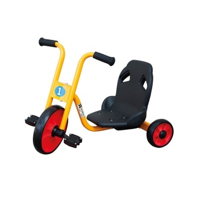 triciclo infantil amarelo com rodas vermelhas e banco preto