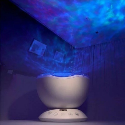 Projetor de luz LED branco com efeito azul de água projetado numa parede e teto