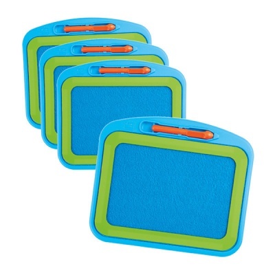 Conjunto de 4 quadros magnéticos azuis com moldura verde e caneta laranja