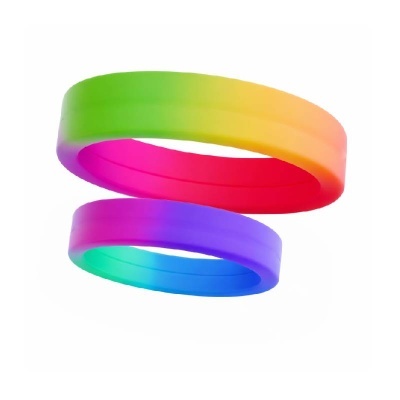 Duas pulseiras de silicone coloridas em degradê
