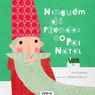 Capa de livro infantil com ilustração do Pai Natal e texto em português.
