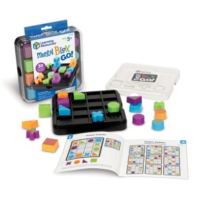 Jogo Mental Blox GO! com peças coloridas, tabuleiro preto, caixa transparente e livrinho de instruções.