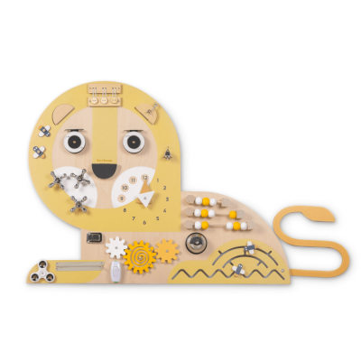 Painel de atividades infantil em forma de leão com vários elementos para manipular