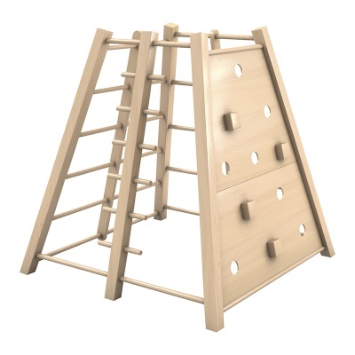 Estrutura de escalada em madeira clara para crianças