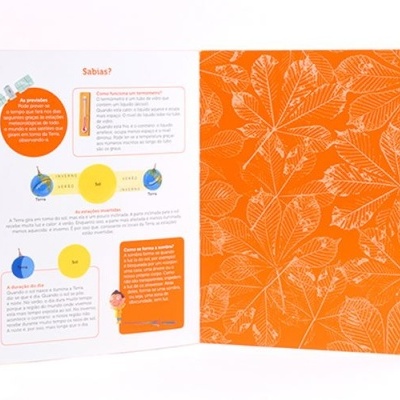 Página aberta de livro infantil com ilustrações e texto em português sobre o ciclo da água