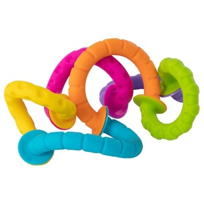 Brinquedo de bebé colorido em silicone com várias texturas e formas entrelaçadas