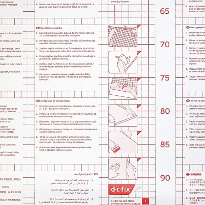 Instruções de aplicação de autocolante de parede d-c-fix em fundo quadriculado vermelho