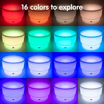 Lâmpadas arredondadas iluminadas em 16 cores diferentes