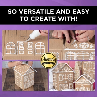 Casa de cartão decorada em branco com logo Aleene's ORIGINAL e texto promocional