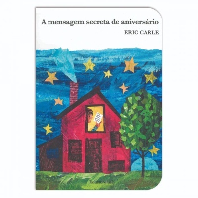 Capa do livro 'A mensagem secreta de aniversário' com ilustração de casa à noite e estrelas