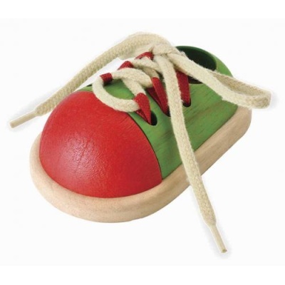 Sapato de treino infantil em madeira com atacadores