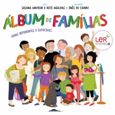 Capa de livro Álbum de Famílias com ilustração de várias pessoas e um cão