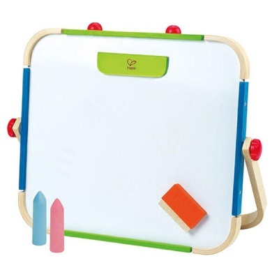 quadro branco infantil com moldura colorida e acessórios