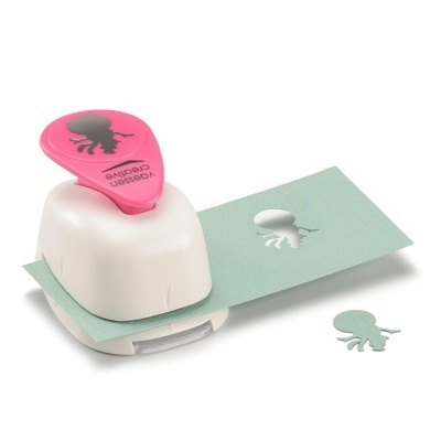 Furador de papel branco com alavanca rosa e recortes de polvo