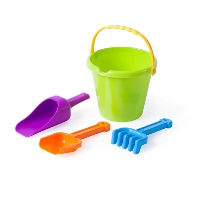 Conjunto de brinquedo com balde verde e ferramentas coloridas em plástico