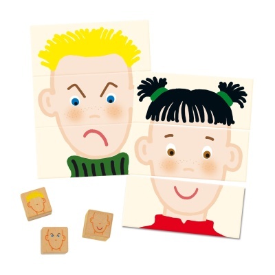 Puzzles infantis de rostos com blocos de madeira com desenhos de caras