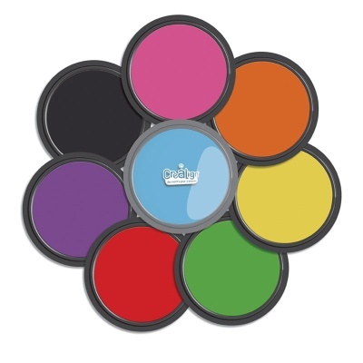 Discos circulares coloridos organizados em forma de flor com texto num disco azul central