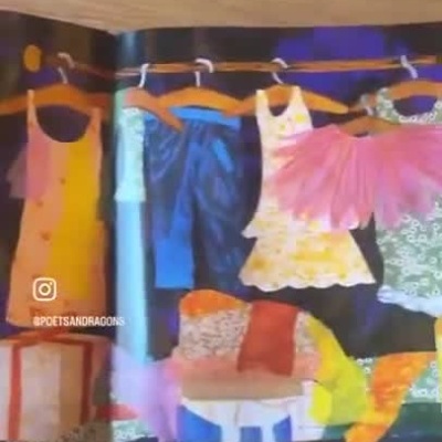 Livro infantil A meia perdida com uma coelha e ilustrações coloridas em várias páginas.