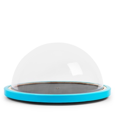 Base azul com tampa transparente em forma de cúpula