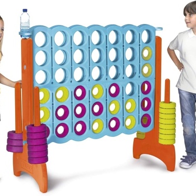 Jogo Connect 4 gigante em plástico com discos coloridos e duas crianças a jogar