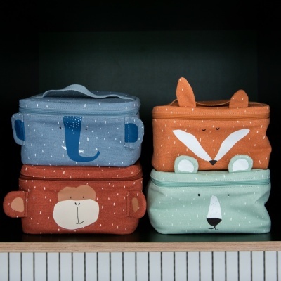 Quatro caixas de tecido decorativas com desenhos de animais