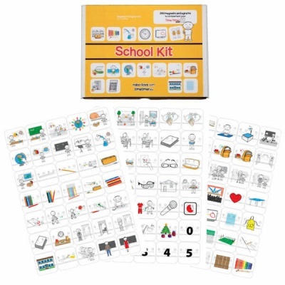 Kit escolar com cartões ilustrados e caixa amarela com texto School Kit