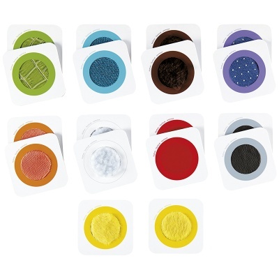 Cartões com círculos coloridos e texturas variadas