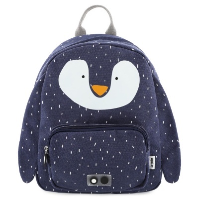 Mochila infantil azul com desenho de pinguim e padrão de linhas brancas
