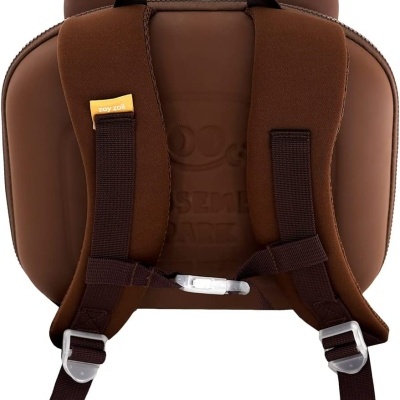 Mochila infantil castanha com alças acolchoadas e detalhes em forma de orelhas