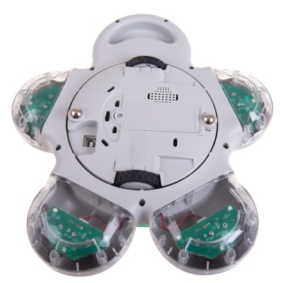 Base de aparelho electrónico cinzento com apoios transparentes e circuitos visíveis