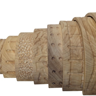 rolos de massa em madeira com padrões texturizados variados