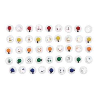 Conjunto de botões coloridos com desenhos variados em fundo branco