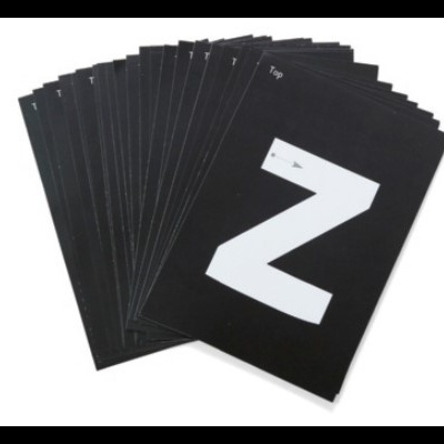 Conjunto de etiquetas pretas com o número Z branco