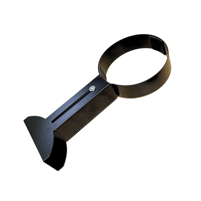 Acessório metálico preto com base larga e argola circular ajustável