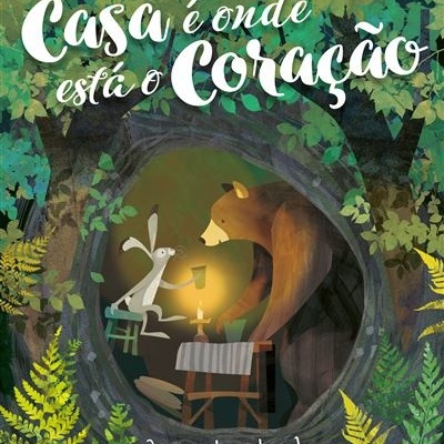 Capa de livro com ilustração de coelho e urso numa mesa rodeada por natureza