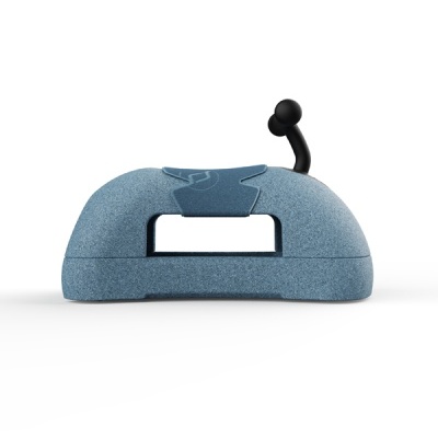 Dispositivo azul arredondado com detalhe preto