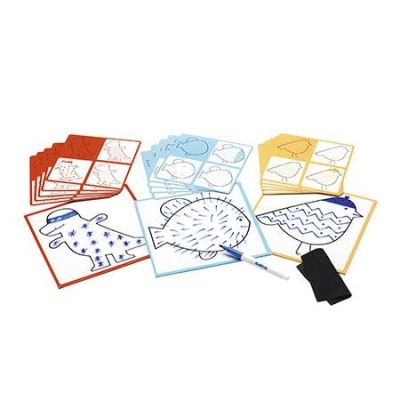 Conjunto de cadernos para desenho com capas vermelha, azul e amarela e imagens de animais