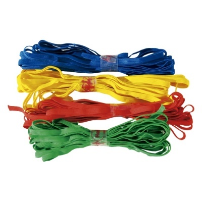 cordões de tecido azul, amarelo, vermelho e verde enrolados